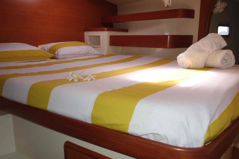 Tahiti Sail And Dive Hotell Vaitape Exteriör bild