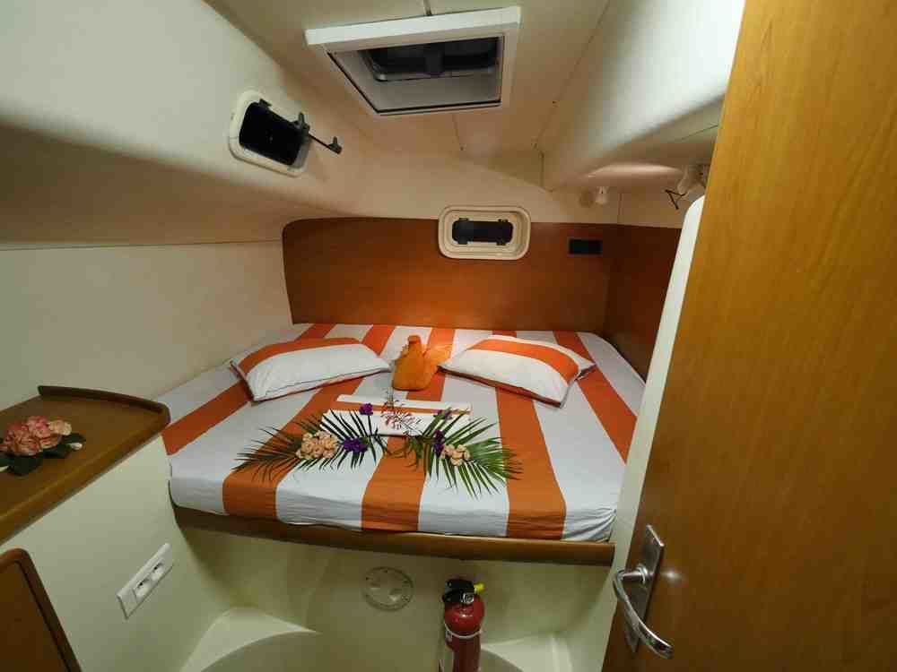 Tahiti Sail And Dive Hotell Vaitape Exteriör bild