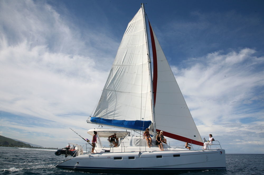 Tahiti Sail And Dive Hotell Vaitape Exteriör bild